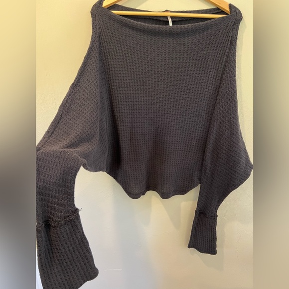 Free People black waffle knit bat wing sweater - Picture 5 of 6